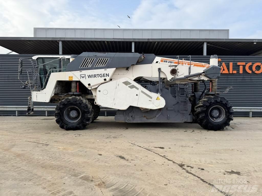 Wirtgen WR 240I Ресайклери