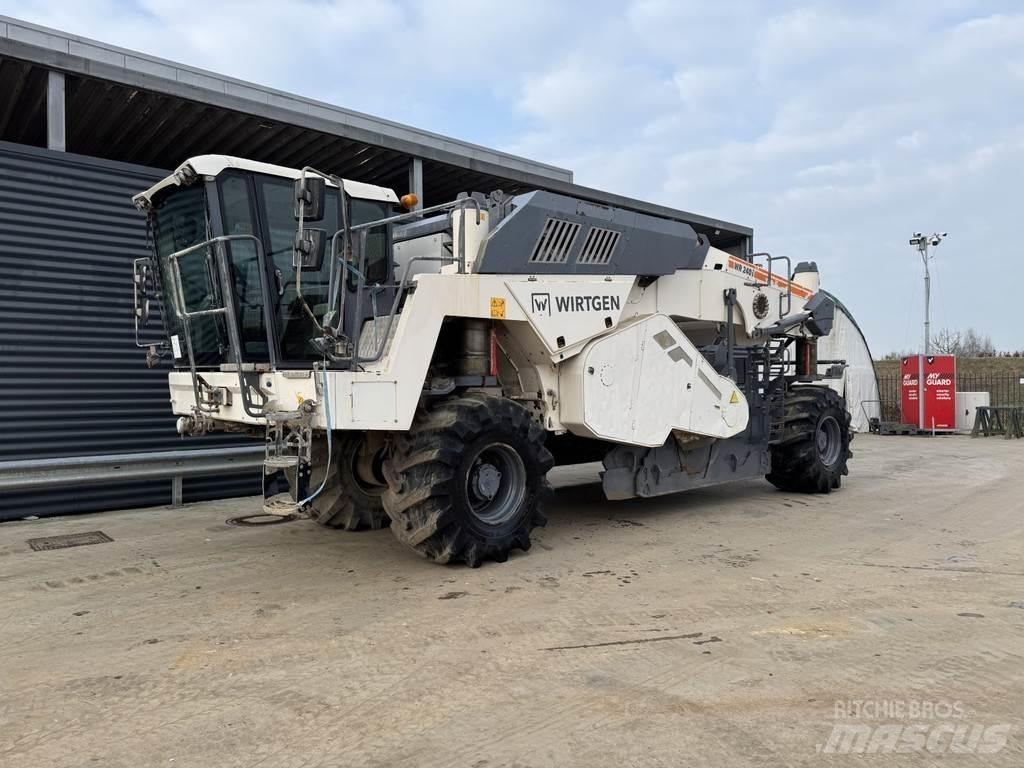 Wirtgen WR 240I Ресайклери