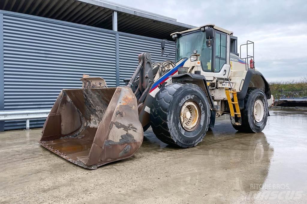 Volvo L 150H Фронтальні навантажувачі