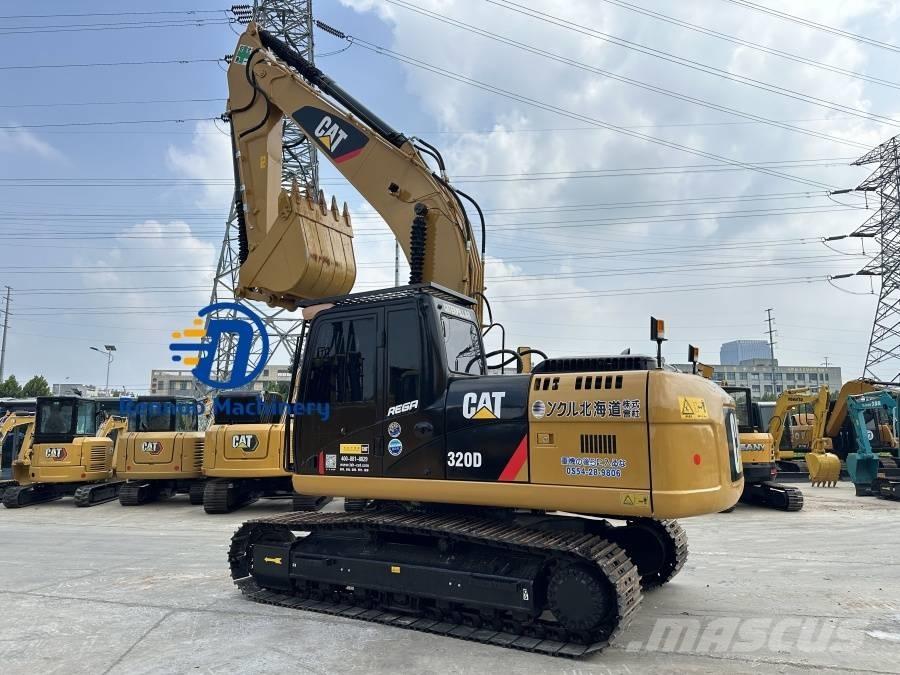 CAT 320D Гусеничні екскаватори