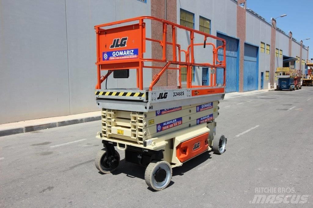 JLG 3246 ES Підйомники-ножиці