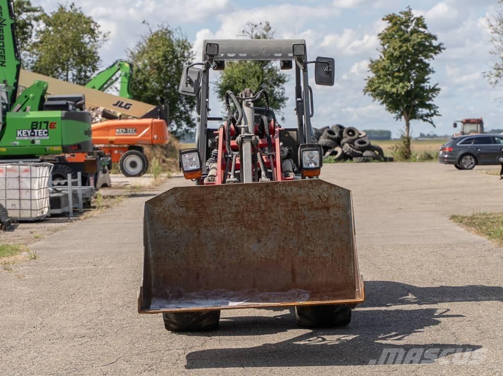 Weidemann 1370CX50 Малі навантажувачі