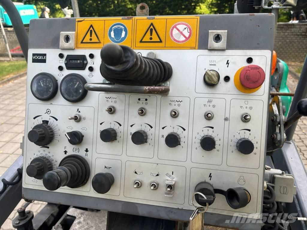 Vögele Super 800 Асфальтовкладачі