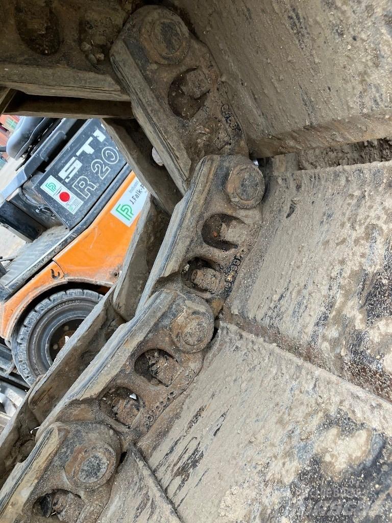 CAT 326 Гусеничні екскаватори