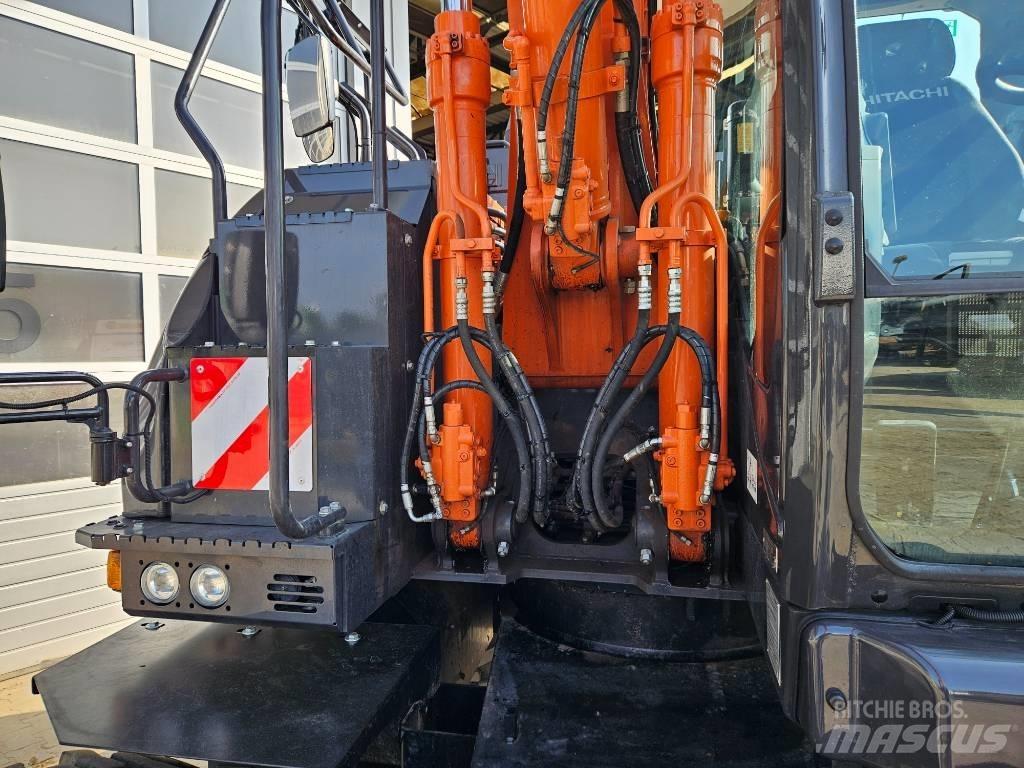 Hitachi ZX150W-7 Колісні екскаватори