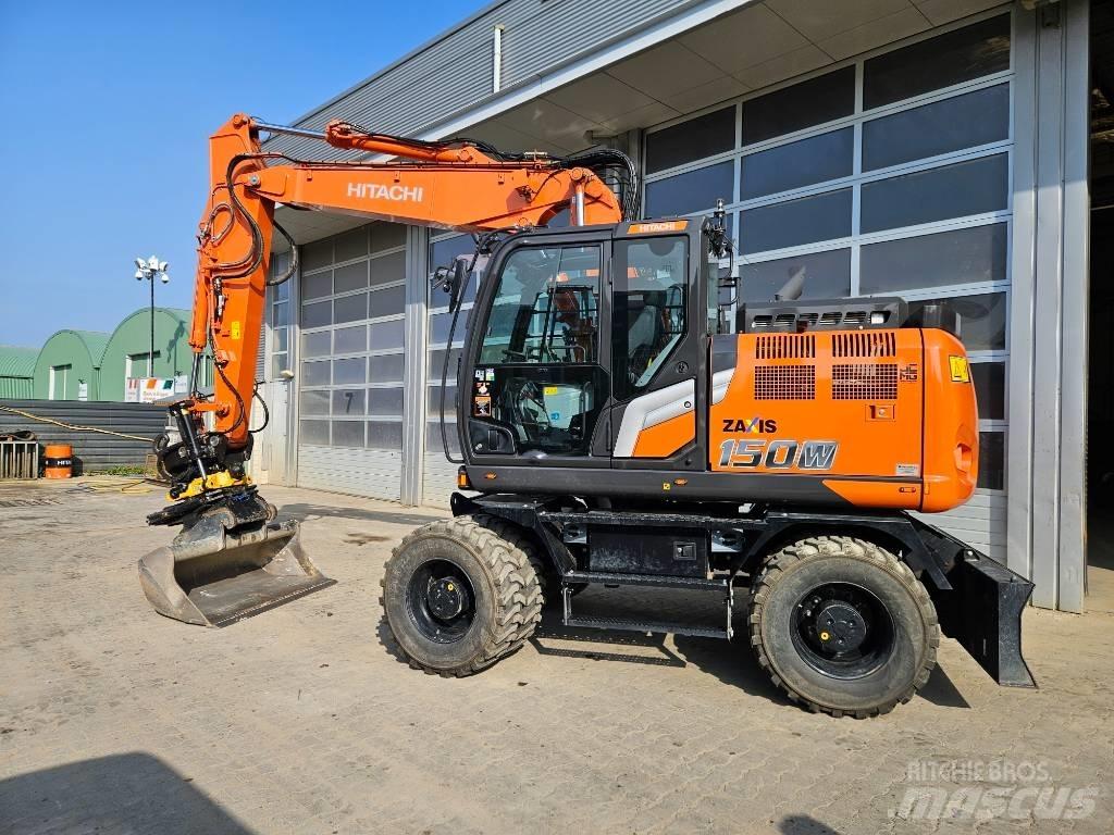 Hitachi ZX150W-7 Колісні екскаватори