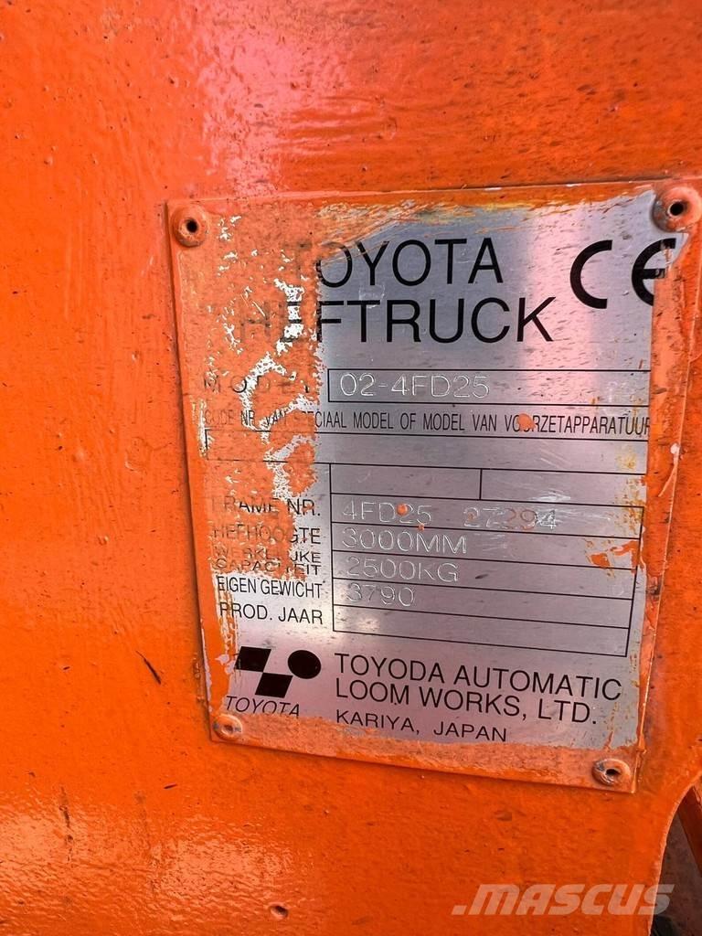 Toyota 02-4FD25 Дизельні навантажувачі