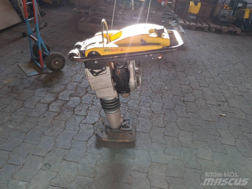 Wacker Neuson BS50-2 Трамбувальники