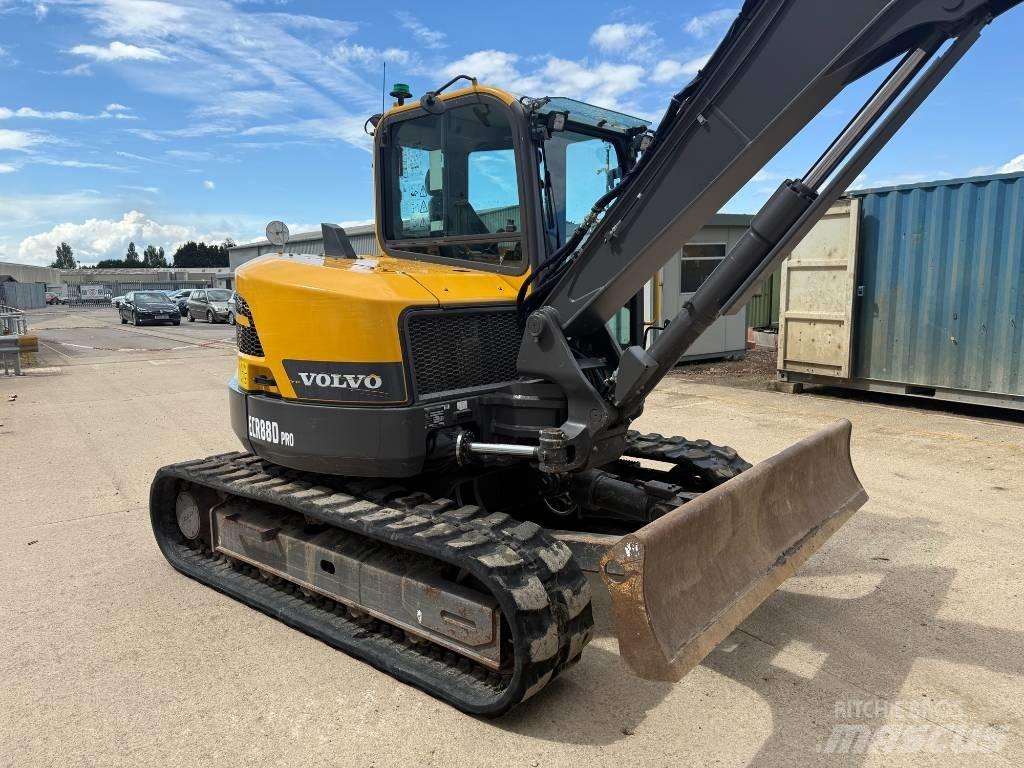 Volvo ECR 88 D Середні екскаватори 7т. - 12т.