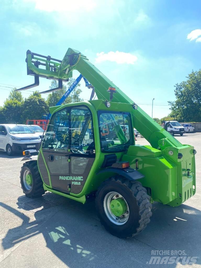 Merlo P 25.6 Телескопічні навантажувачі