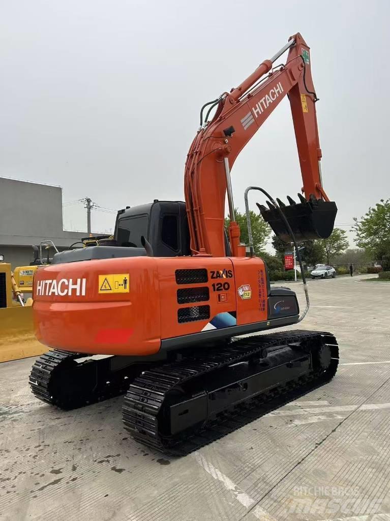 Hitachi ZX 120 Гусеничні екскаватори