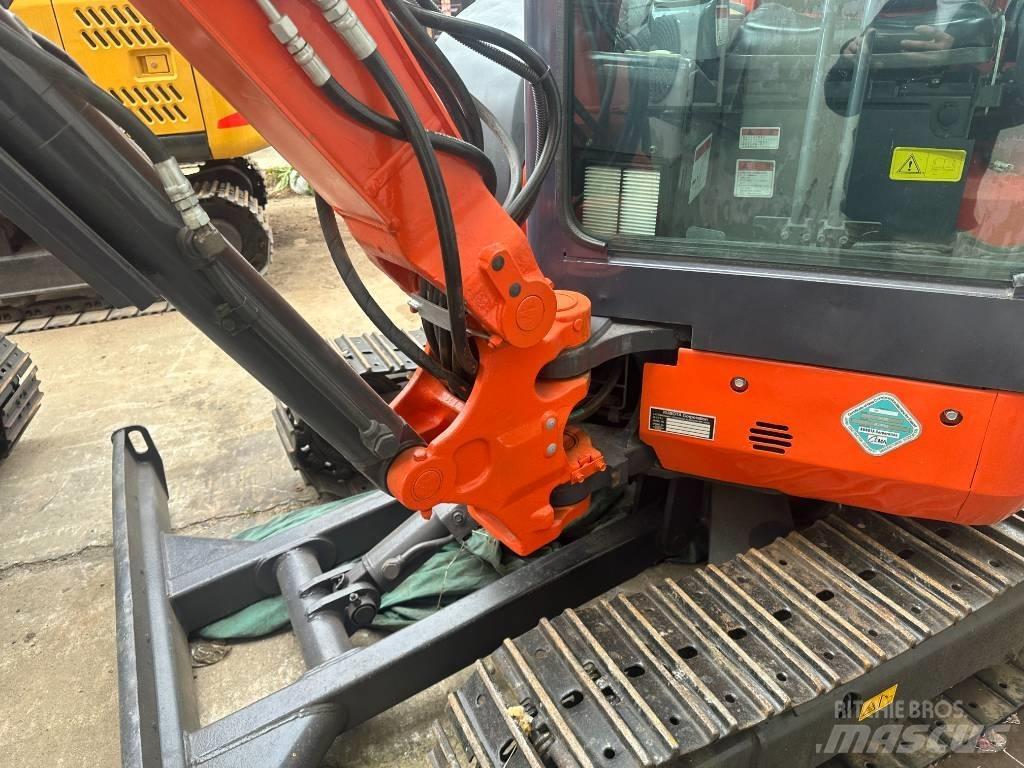 Kubota U 35 Міні-екскаватори < 7т
