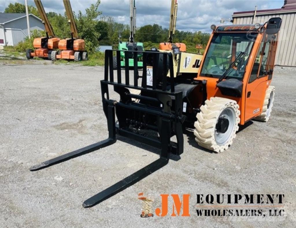 JLG G 5-18 A Телескопічні навантажувачі
