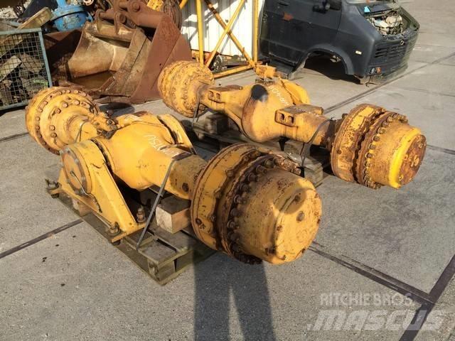 Komatsu WA400 Коробка передач