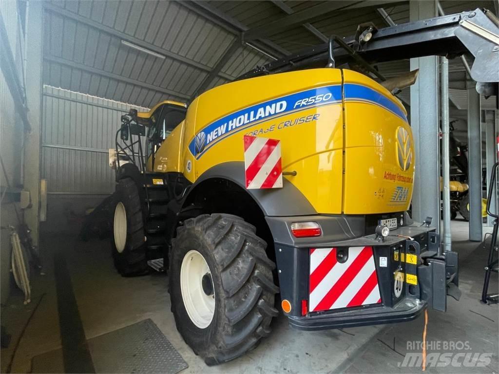 New Holland FR550 Кормозбиральні комбайни