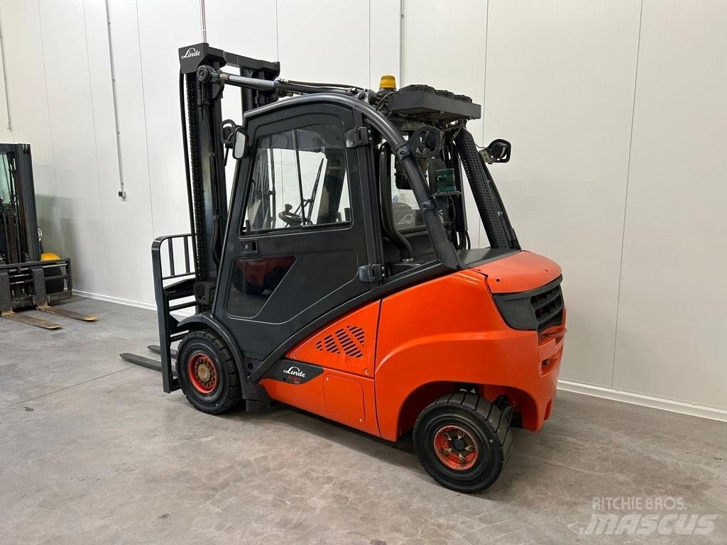 Linde H30D-02 EVO Дизельні навантажувачі