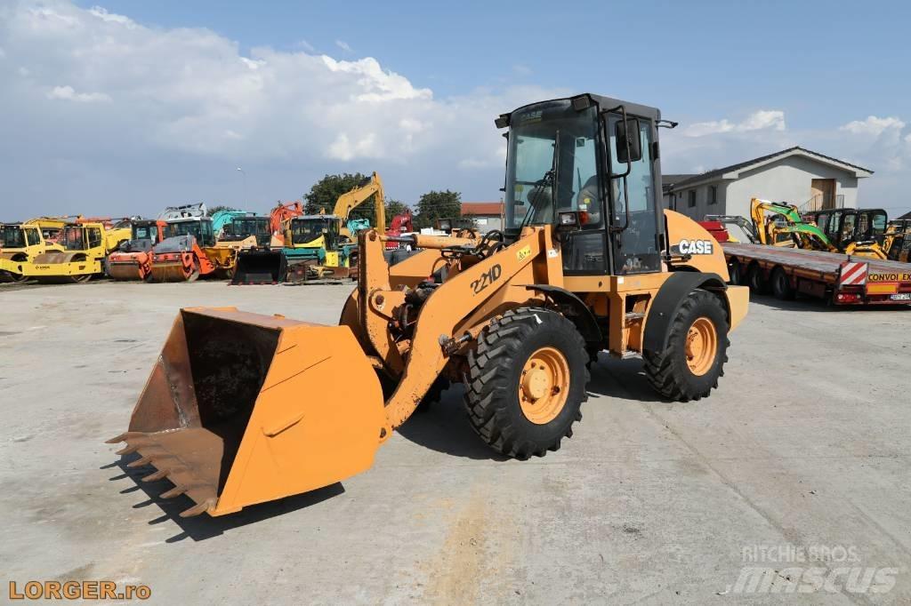 CASE 211 D Фронтальні навантажувачі