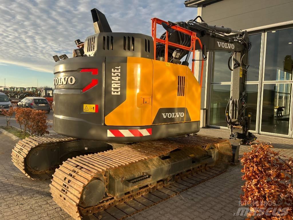 Volvo ECR 145 E Гусеничні екскаватори