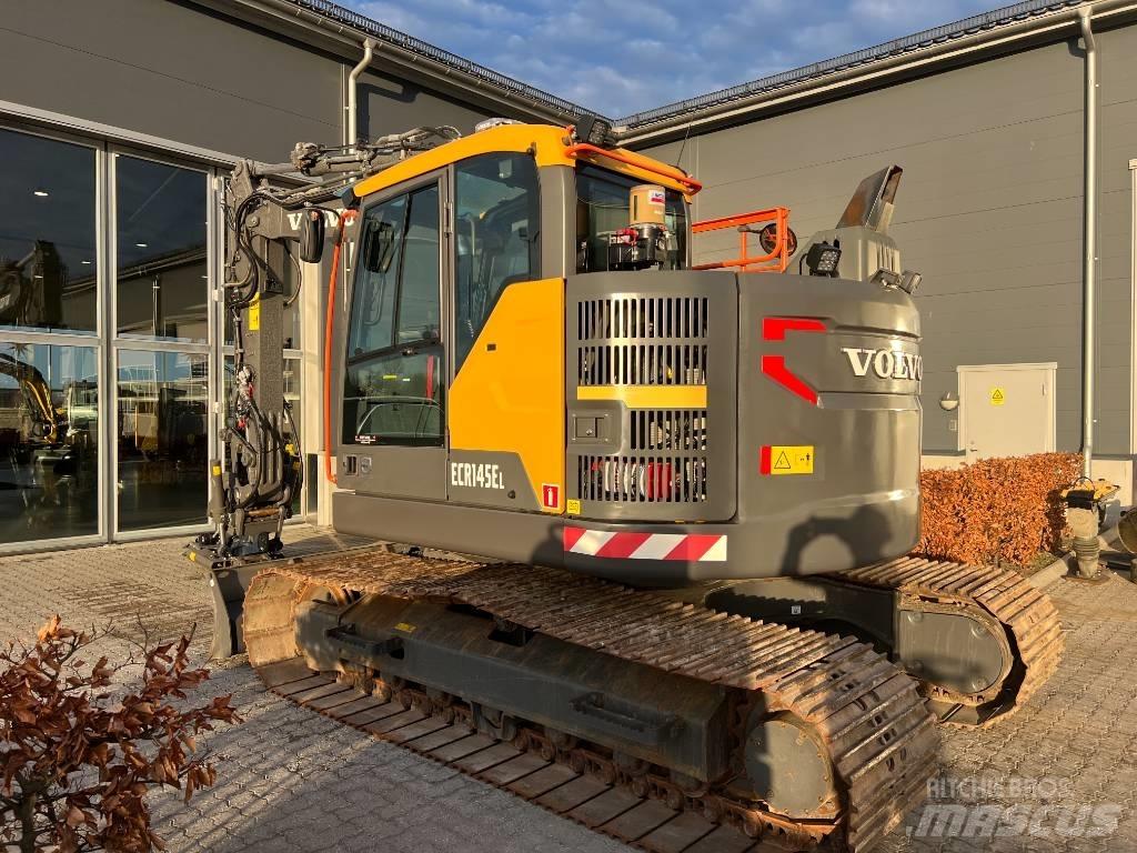 Volvo ECR 145 E Гусеничні екскаватори