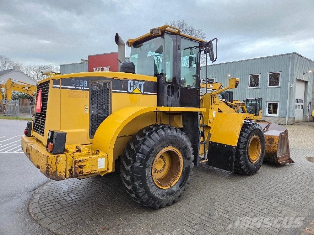 CAT 938G Фронтальні навантажувачі