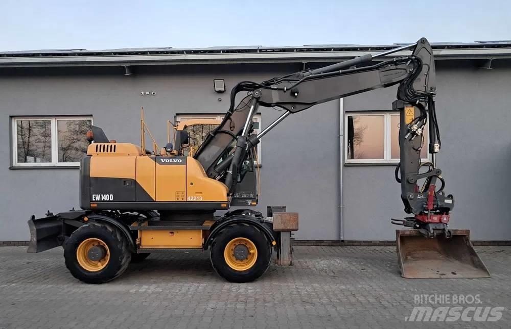 Volvo EW 140 D Колісні екскаватори
