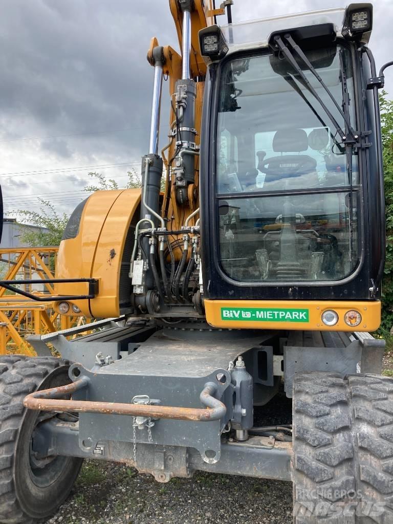 Liebherr A 918 Колісні екскаватори