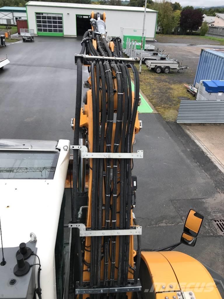 Liebherr A 918 Колісні екскаватори