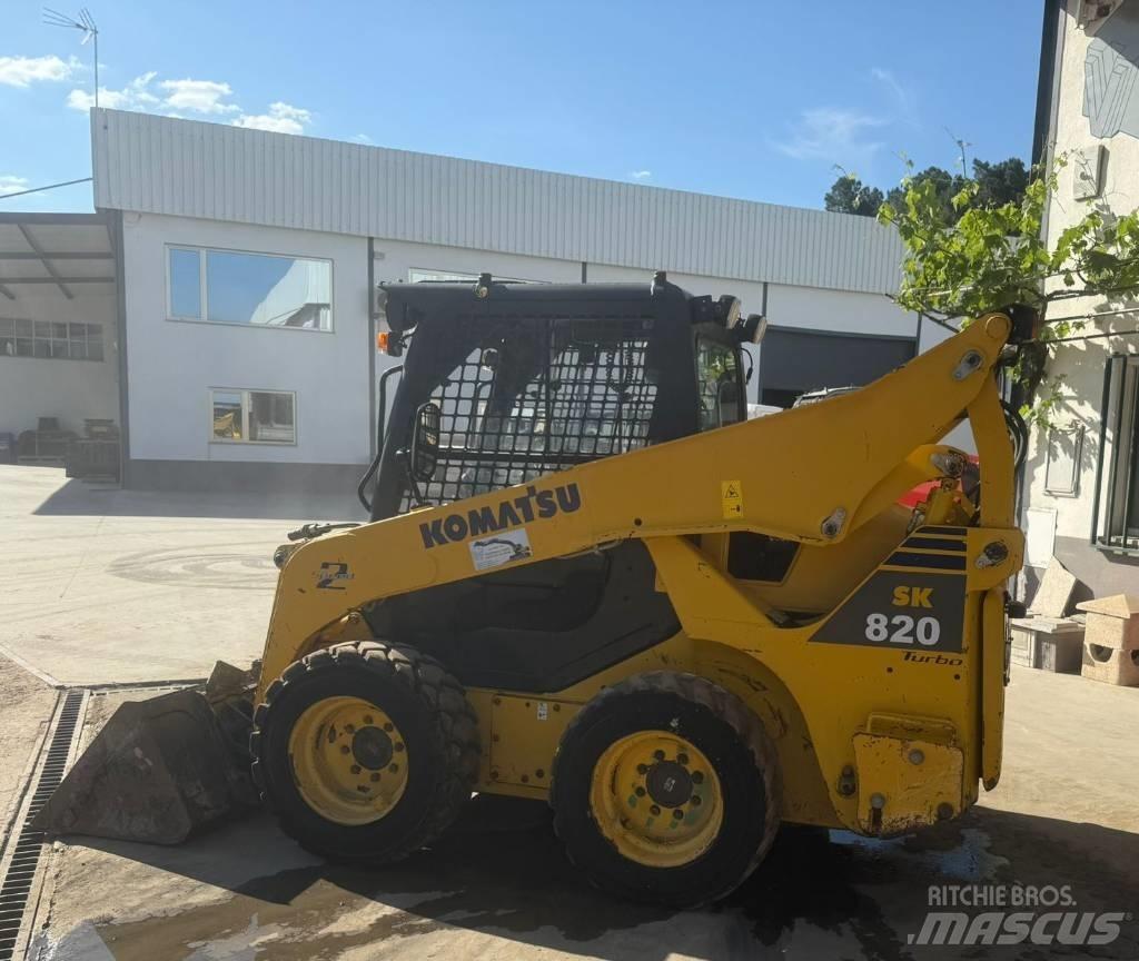 Komatsu SK 820-5 Міні-навантажувачі