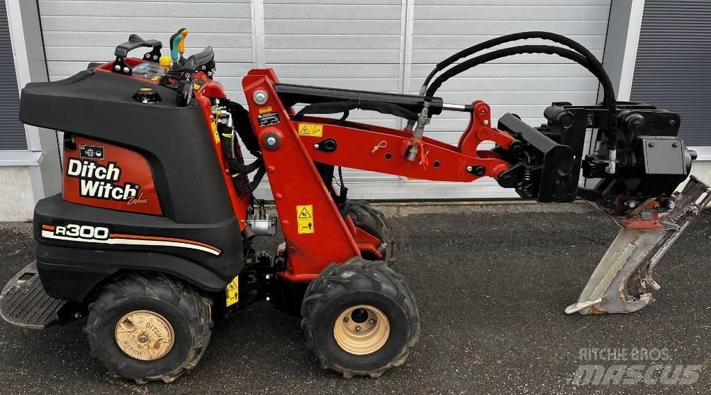 Ditch Witch R300 Канавокопачі