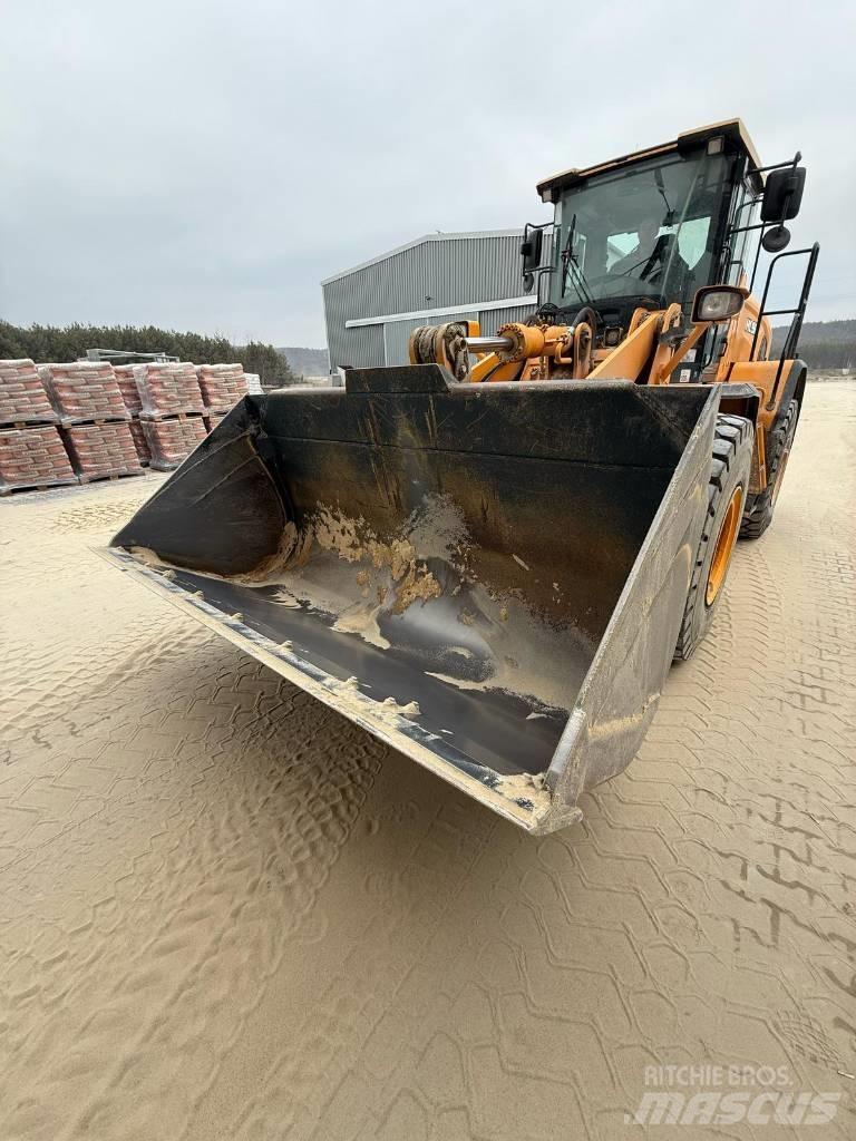 Hyundai HL 960 Фронтальні навантажувачі