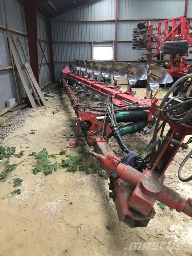 Kverneland PB100 Реверсивні плуги