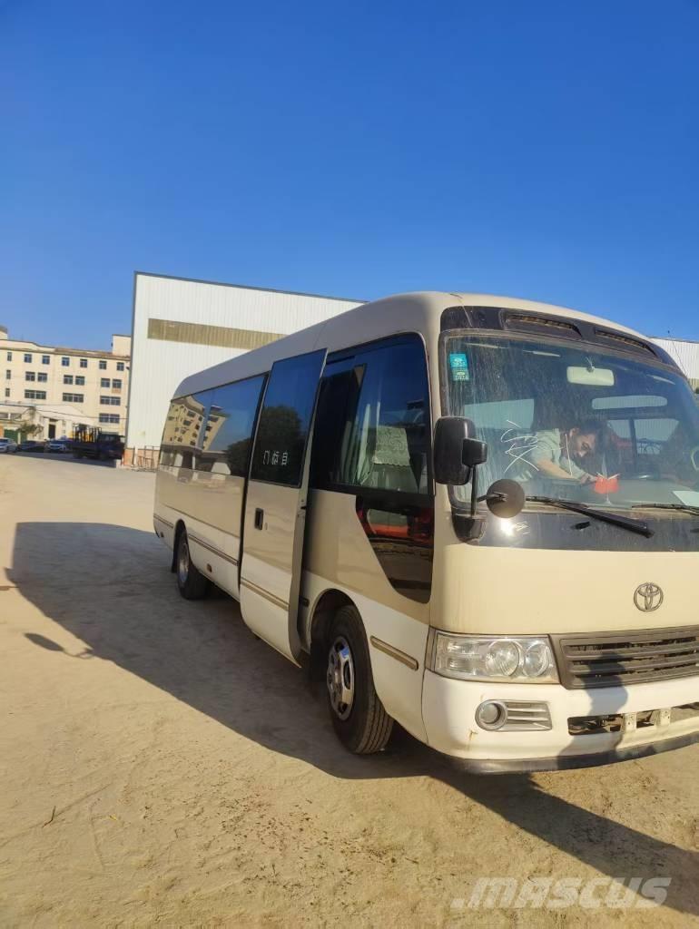 Toyota Coaster Міжміські автобуси