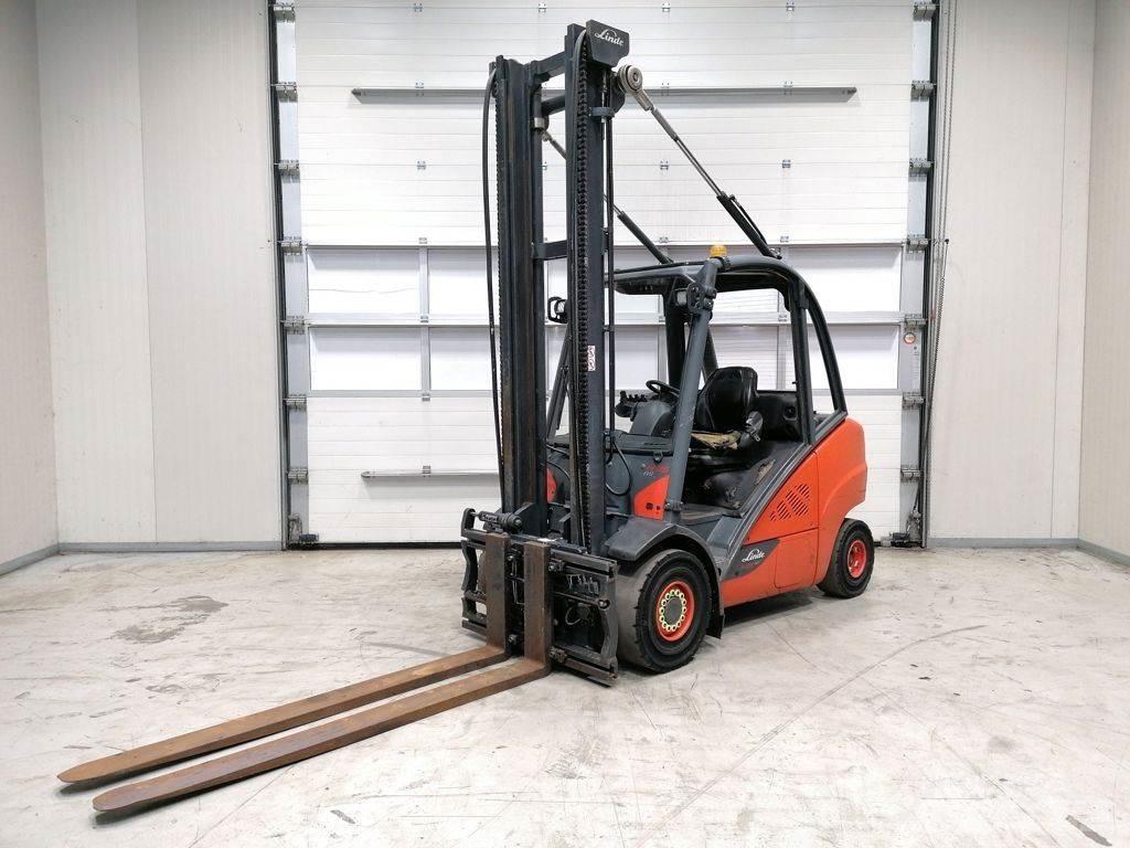 Linde H35D-02 Дизельні навантажувачі