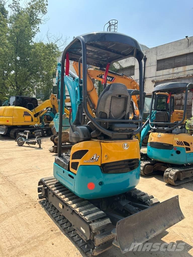 Kubota U15 Гусеничні екскаватори