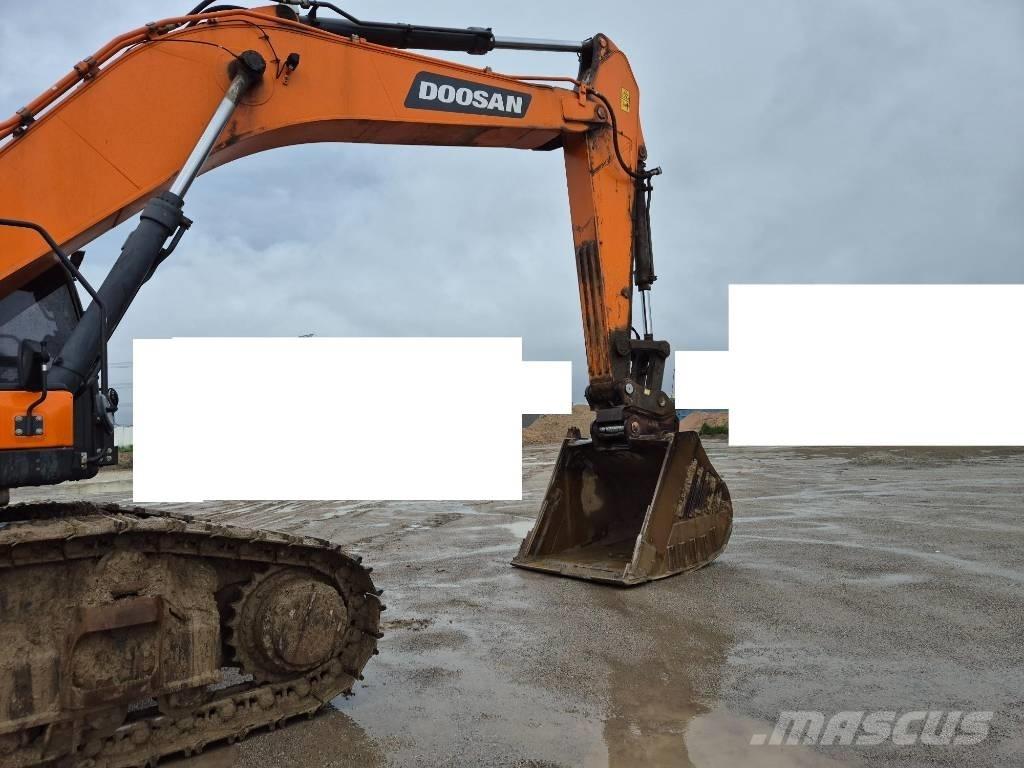 Doosan DX550LC-7 Гусеничні екскаватори