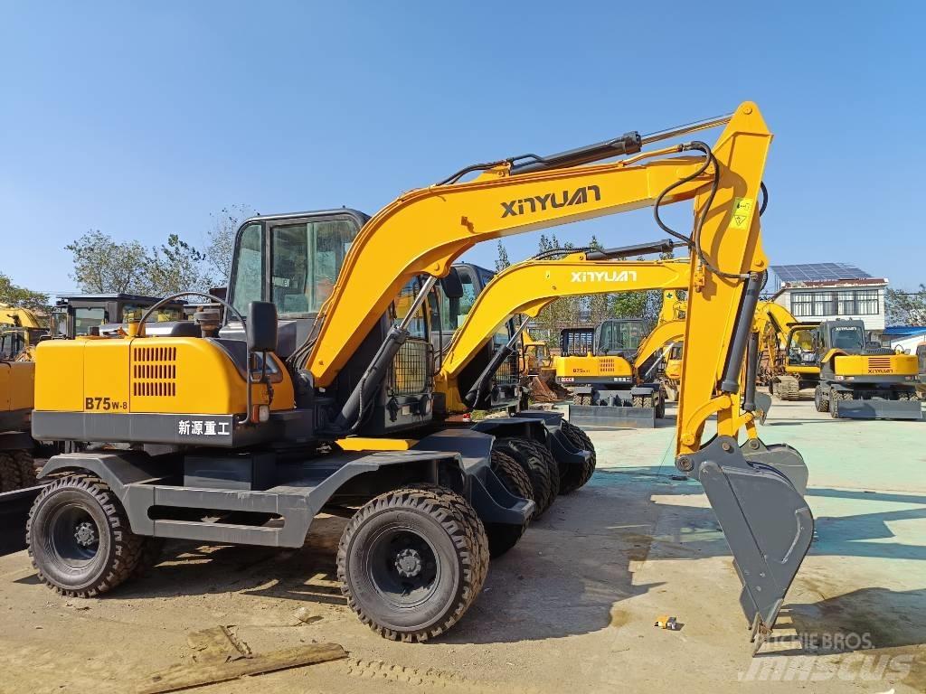 Xinyuan XYB75W-9 Гусеничні екскаватори