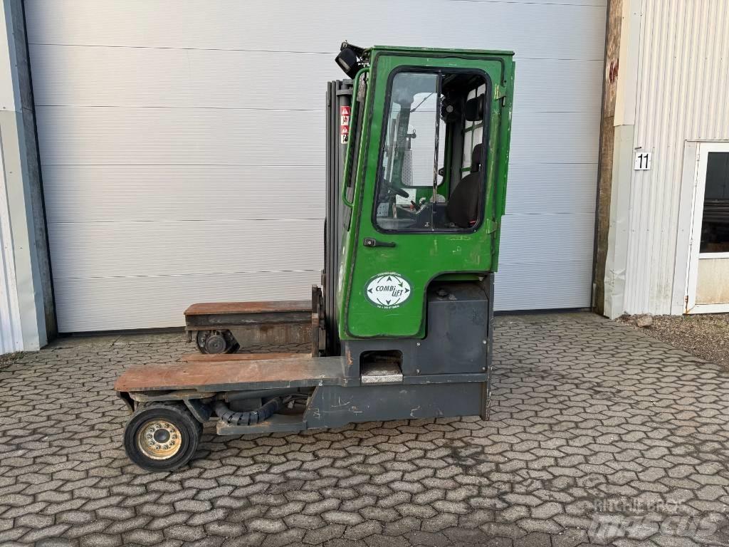 Combilift C 4000 Чотириходові річ-траки