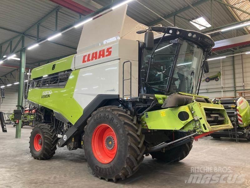 CLAAS LEXION 6800 Зернозбиральні комбайни