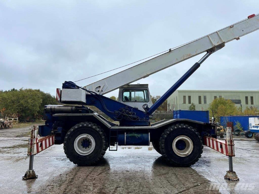 Coles Huskey 630S автокрани всюдиходи