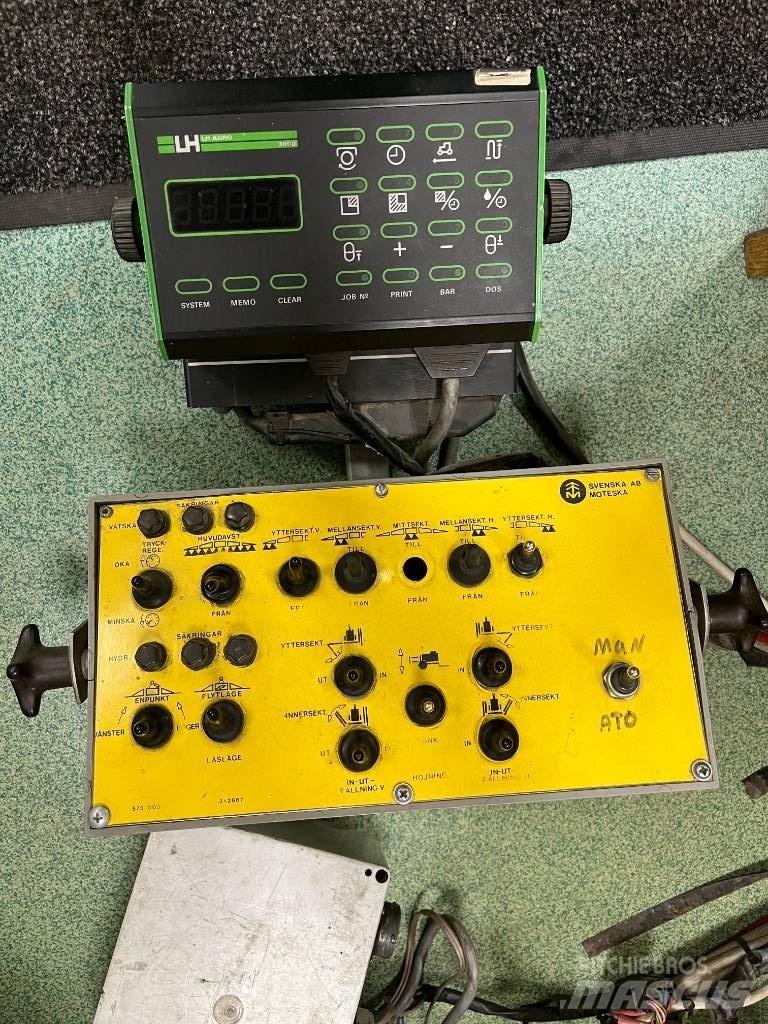 Moteska 3500 Причіпні обприскувачі