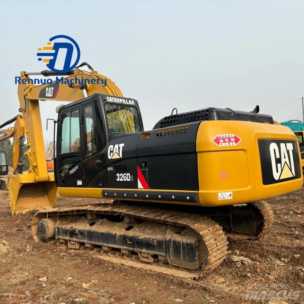 CAT 326D2 Гусеничні екскаватори