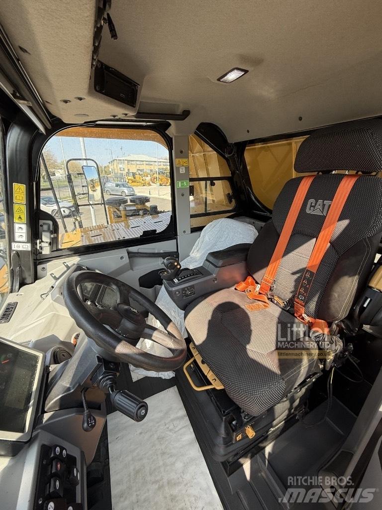 CAT 775 G Кар`єрні самоскиди