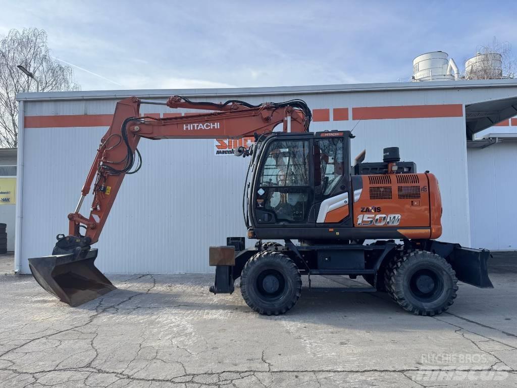 Hitachi ZX 150 W-7 Колісні екскаватори
