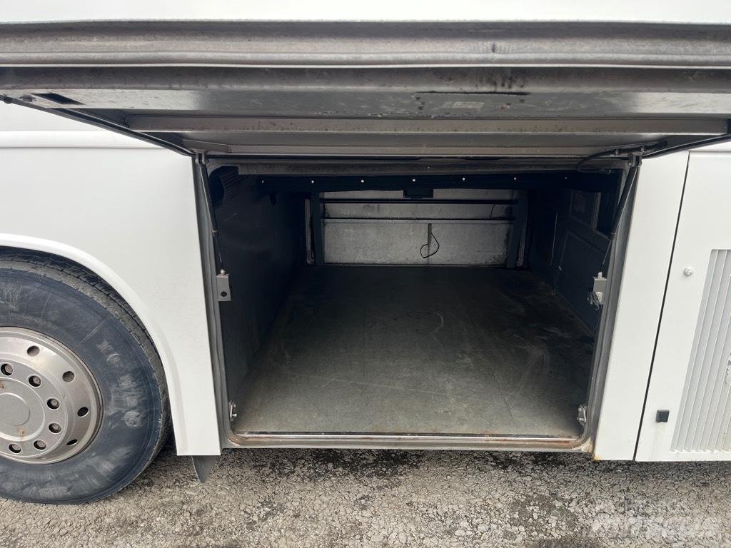Volvo 9700H B12M Туристичні автобуси