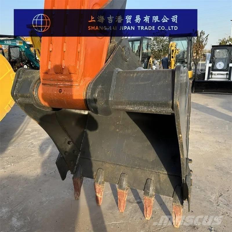 Doosan DX 300 Гусеничні екскаватори