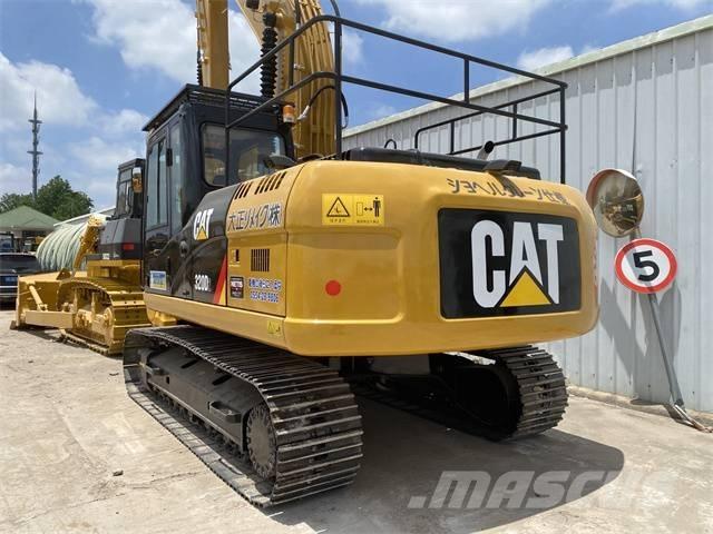 CAT 320 D Гусеничні екскаватори