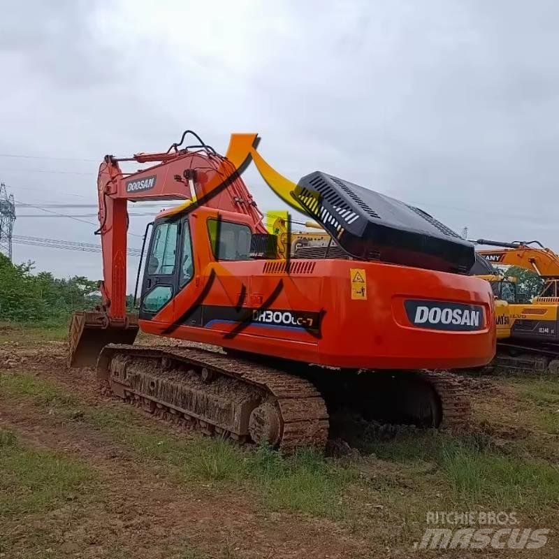 Doosan DH 300 LC-7 Гусеничні екскаватори