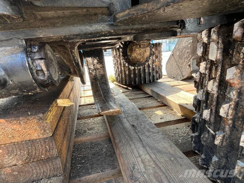Komatsu S92 Валочні головки