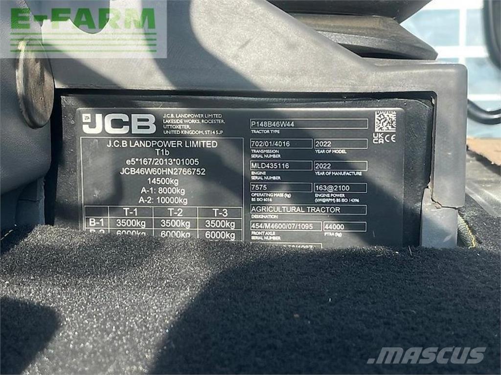 JCB 4220 fastrac Трактори