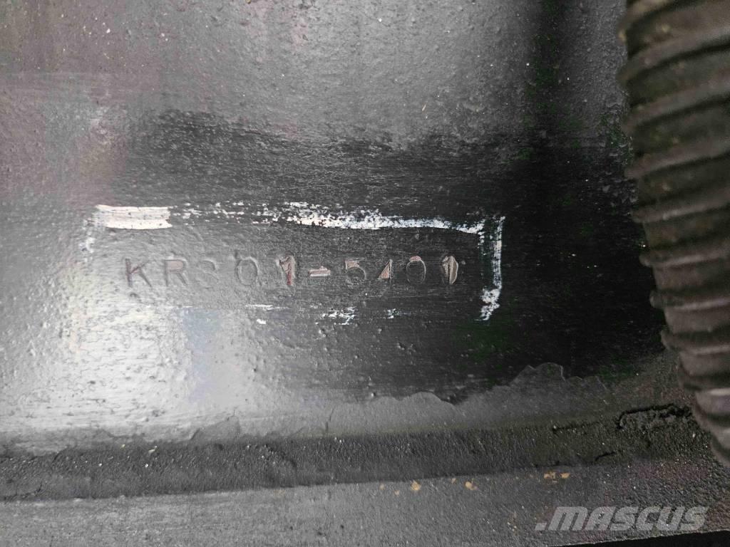 Kato KR 350-3 автокрани всюдиходи